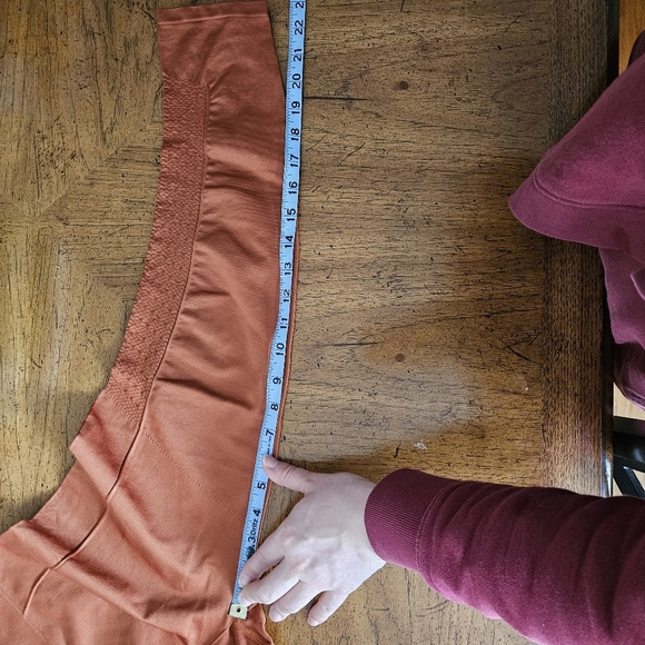 Fabletics Sync Seamless High-Waisted Legging Burnt Brick Athleisure Workout - Picture 9 of 11